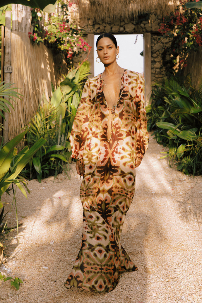 001-NAOMI -ET-